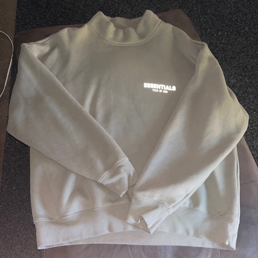 FEAR OF GOD ESSENTIALS PULLOVER MOCKNECK